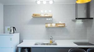 Hadong Huige Stay Pension