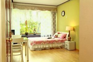 Yangpyeong Sanneomeo Pension