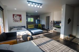 poceon rabiaenrojeu pensyeon