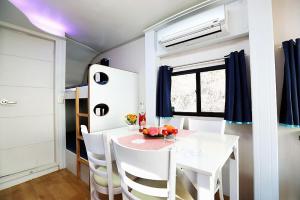 Pocheon Sanjeong Hosoo Glamping