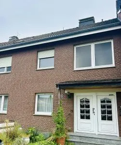 Schöne Monteur- Wohnung mit Balkon oder Terrasse - Ostdolberg