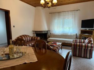 TRADITIONAL HOUSE IN THE VILLAGE