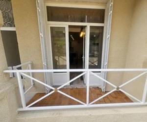 Appartements Appartement charmant a Savignac-les-Ormeaux, 56 m², balcon : photos des chambres