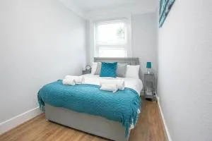 Large Stylish 2bedroom flat in Wood Green - Wood Green