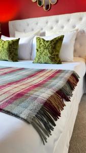 Scotland Live Cosy Guest Room in Tobermory