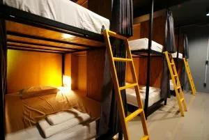 Room 22 Hostel - Pom Prap