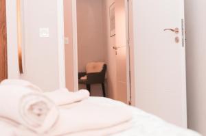 Appartements Le Petit Cathare Charme et confort climatise au coeur de Quillan : photos des chambres