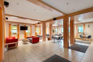 Hotel Neue Krone - Markt Erlbach