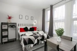 Cherry blossom studio in Sydenham - Forest Hill