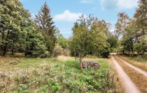 2 Bedroom Cozy Home In Annerstad