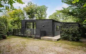 Nice Home In Hornbæk With Wifi