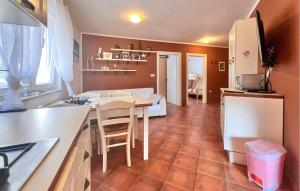 Stunning Apartment In Medulin