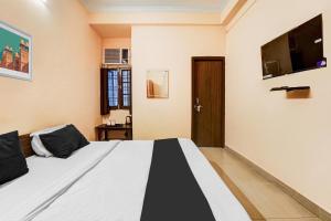 Super Hotel O Jankipuram Vikas Nagar