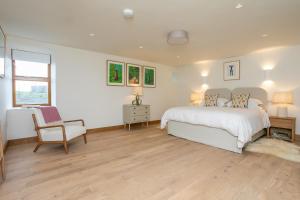 Alder Hill Barn by Birch Stays