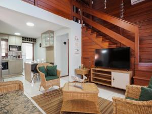 Casa c piscina privativa a 150m da praia PU9263