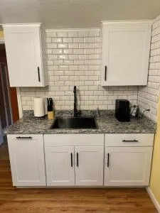 Medford Home And 2 Condos With Pool - Eagle Point