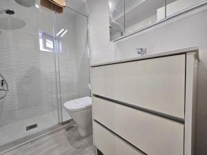 150A Apartamento moderno, Playa San Lorenzo