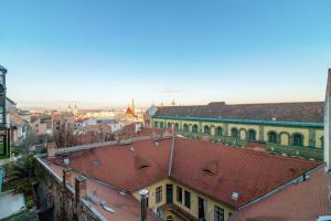 DONATICOEUR Residence