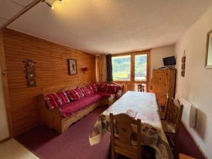 Confortable Apt 3 pièces pour 8, vue pistes - FR-1-181-2113