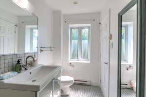 Loft The White Pearl Plateau-Mont-Royal 3 Beds