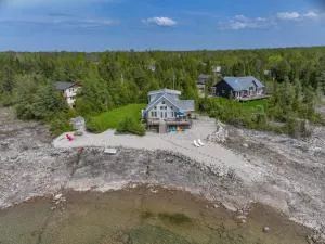 Purgatory Cove - Private Waterfront Escape - Собл-Біч