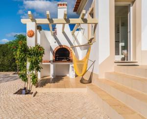 Stunning Seaside villa with swimming pool