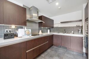 Pass the Keys Central Altrincham 2Bed Apartment