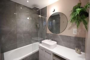 Maisons d'hotes Appartement spacieux, Paris centre 20min, Orly 20min, Disney 35min : photos des chambres
