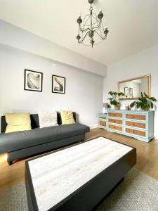 South Bridge Apartment