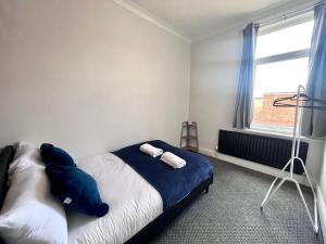 Great 3 BDRM house near city