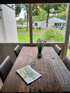 Gehele Bungalow zuid-Limburg op een park