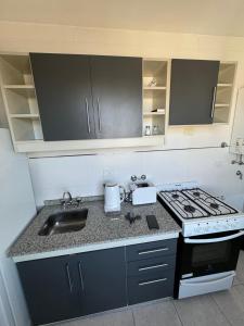 Departamento Exclusivo frente al puerto con cochera