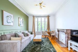 Grand Appartement chaleureux à Puteaux