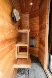 Harrys Tea House - Cozy Tiny Home near Noda