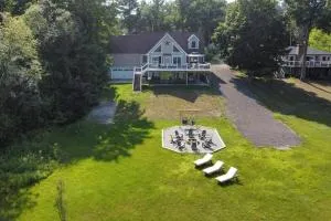 Lakefront Maston Haven - 格林维尔