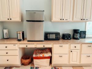 Cozy Guest House Studio Apartment