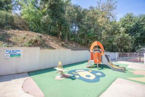 Maisons de vacances Camping Montana Parc : photos des chambres