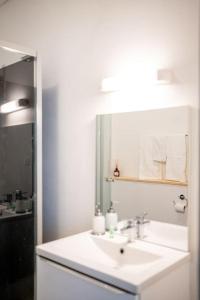 Appartement 21 - Lumineux - Paisible - Proximité Lac et Parcs