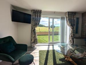 The Lodge by Cefn Tilla