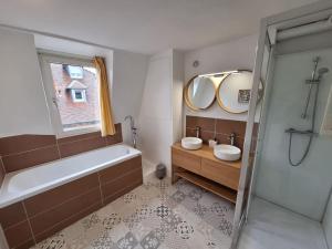 Lumineux T2 50 m2 - hypercentre Besançon