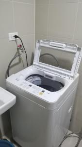 Fame Residences Pool View near MRT, Shaw, Megamall & Ortigas 1026