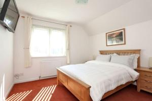 2-Bed Condo Best of Beach & City, FREE Parking