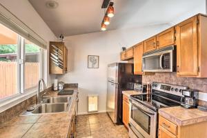 Yard and Fire Pit Quiet East Tucson Escape