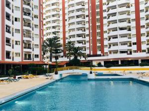 Stylish Apartment By Rocha Beach, Sleeps 5