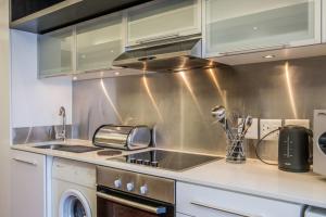 Modern Studio in Mandela Rhodes with Rooftop Pool