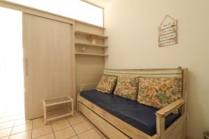 Apto 04 pessoas com vista mar e piscina - MB02I