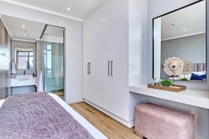 Luxe De Rêve Sandton apartment with City Views