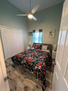 2 BR, 5 min Manasota Beach ,Venice