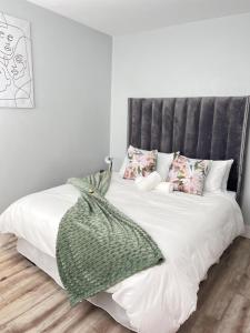 Osheni City Center Apartment
