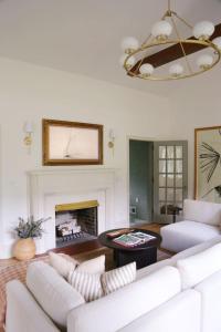 Dogwood Cottage Sleeps 10